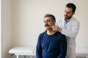 درمان مشکل مفصل فکی با فیزیوتراپی